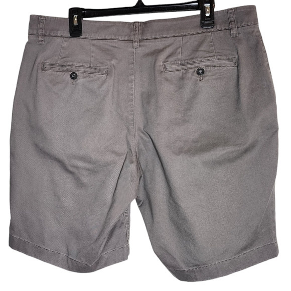 NWT Hawker Rye Stitch Fix essential wash chino short grey granite. Men's 36. - Picture 4 of 16